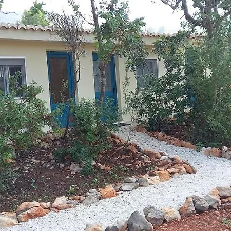 Amanaya Bed & Breakfast Lliber